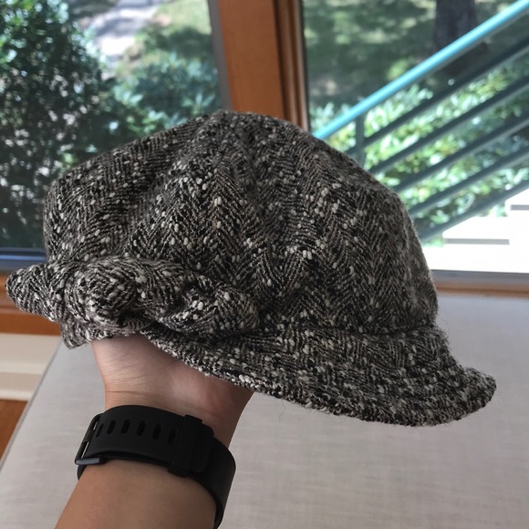 Talbots Gray Kid’s Hat - Picture 4 of 4